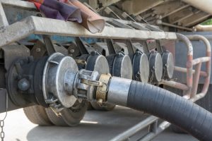 succión y descargue de combustible